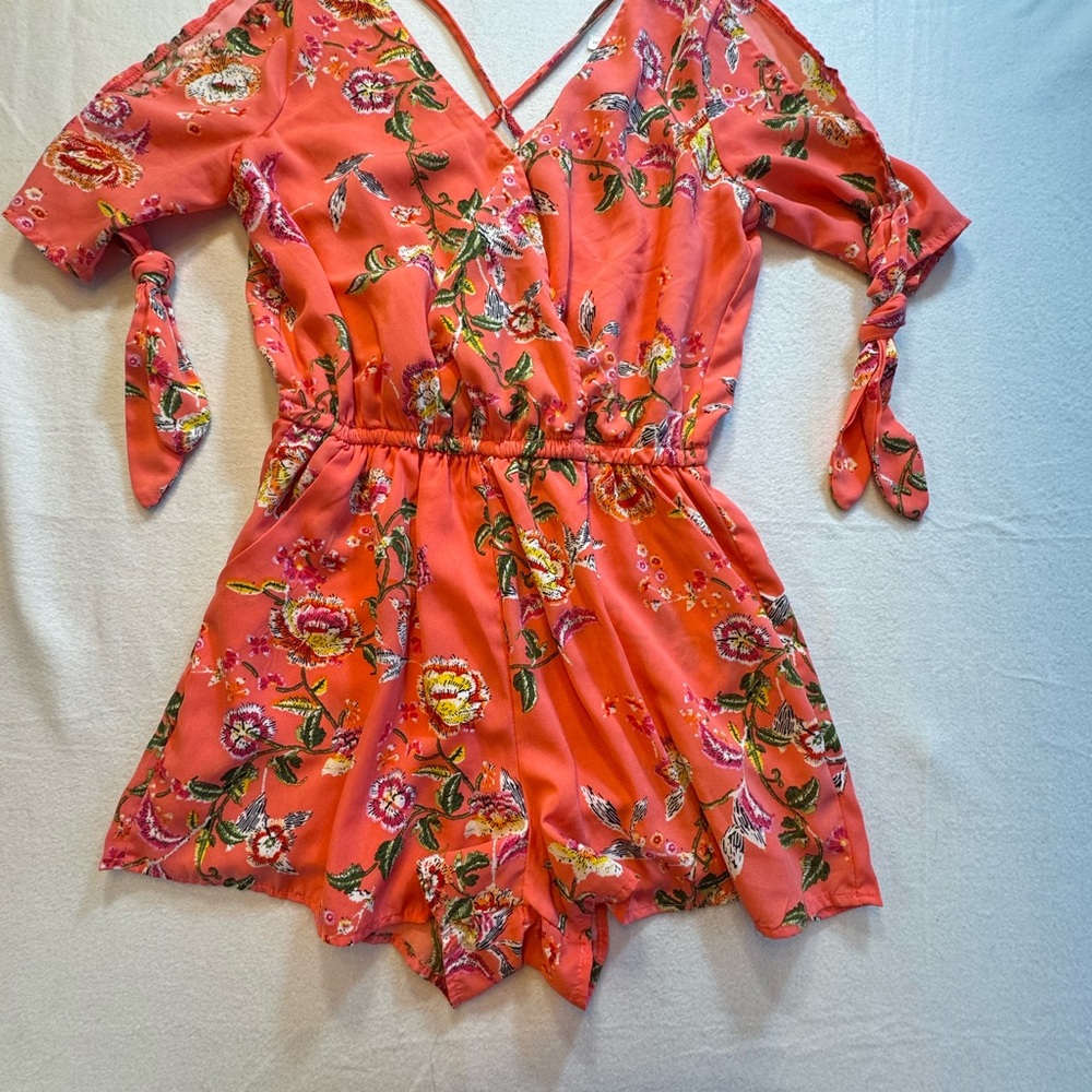 Floral‎ Coral Women's Romper